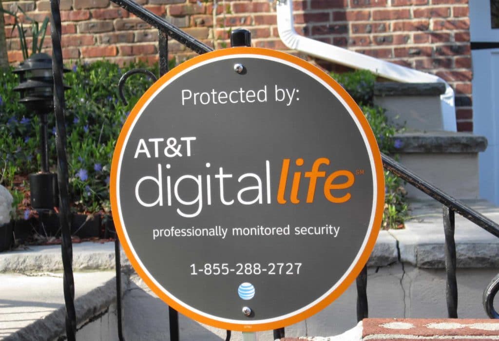 digital life yard sign
