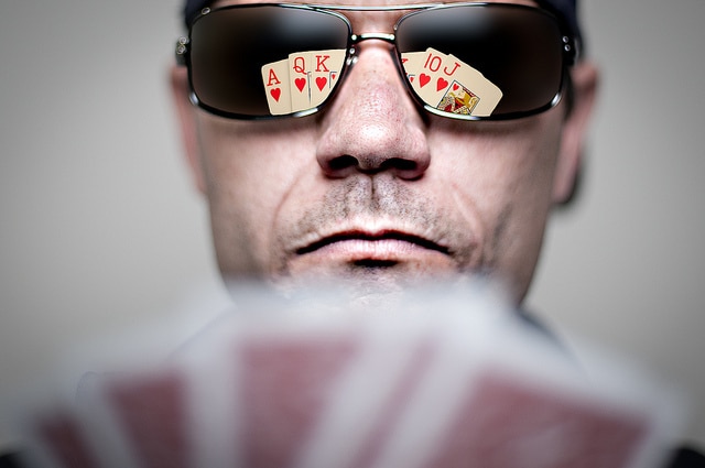 bluffing-disguise